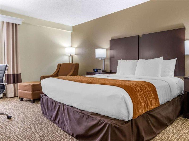 Comfort Inn & Suites Lake Norman Cornelius Exterior foto