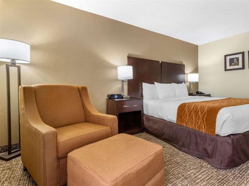 Comfort Inn & Suites Lake Norman Cornelius Exterior foto