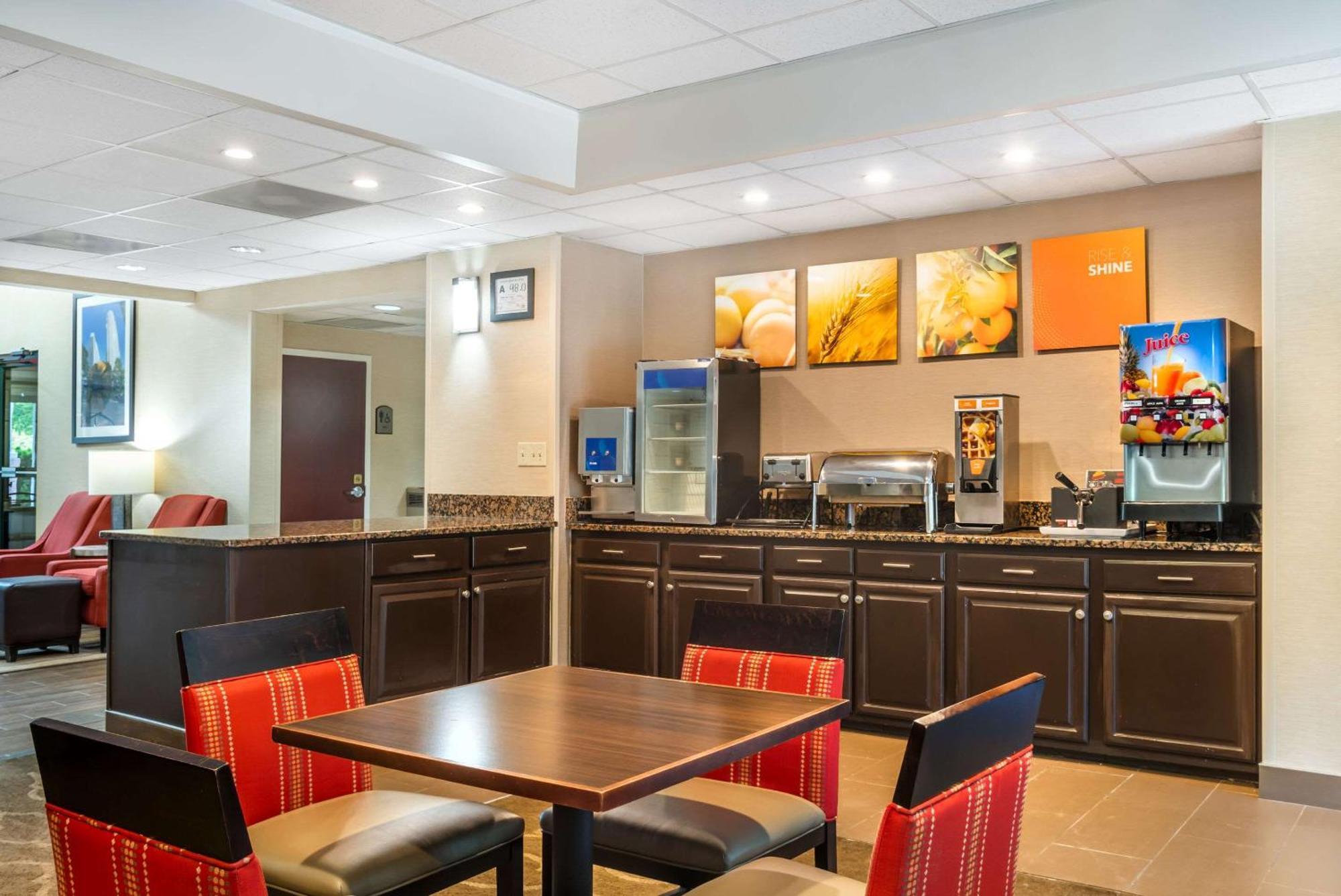Comfort Inn & Suites Lake Norman Cornelius Exterior foto