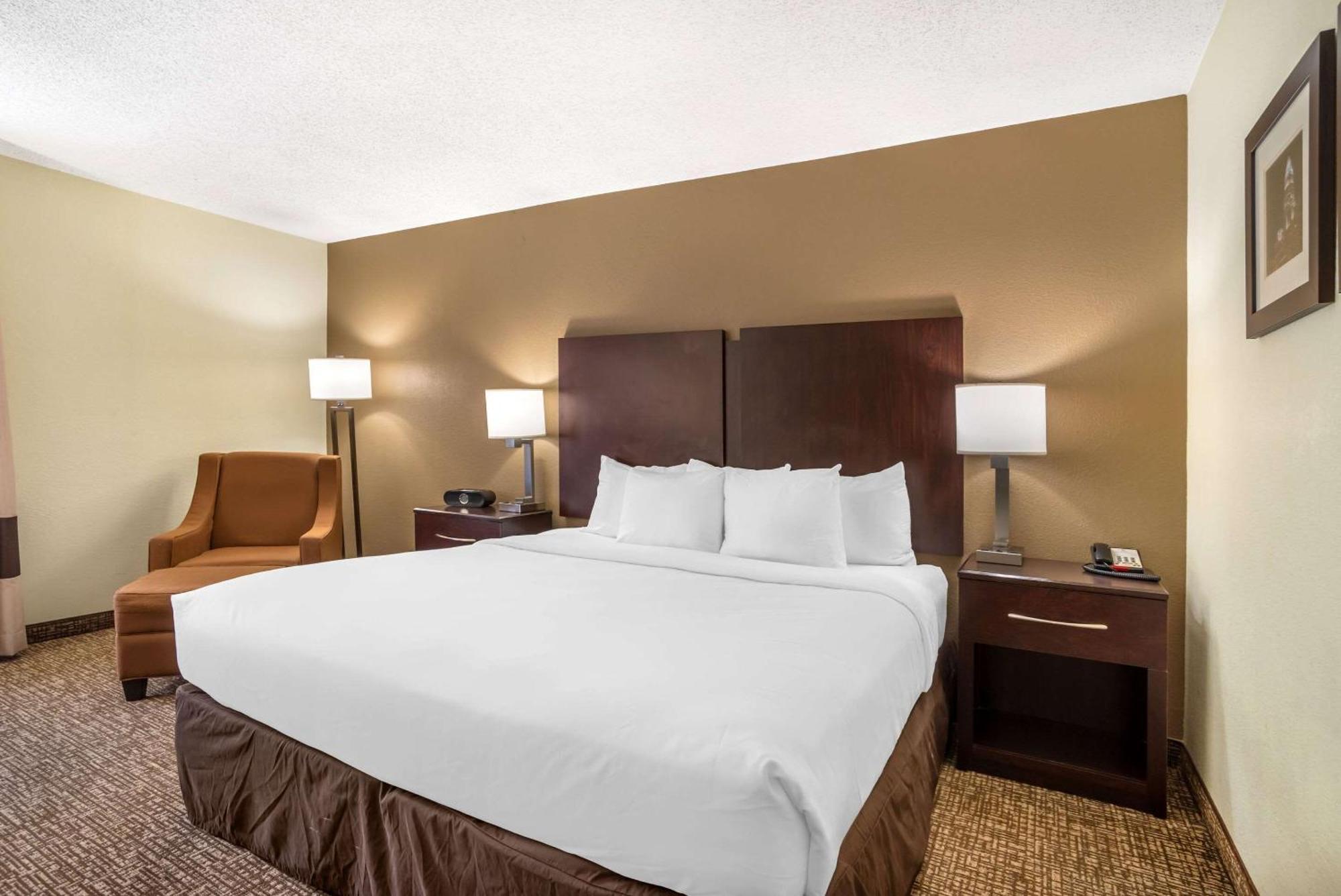 Comfort Inn & Suites Lake Norman Cornelius Exterior foto