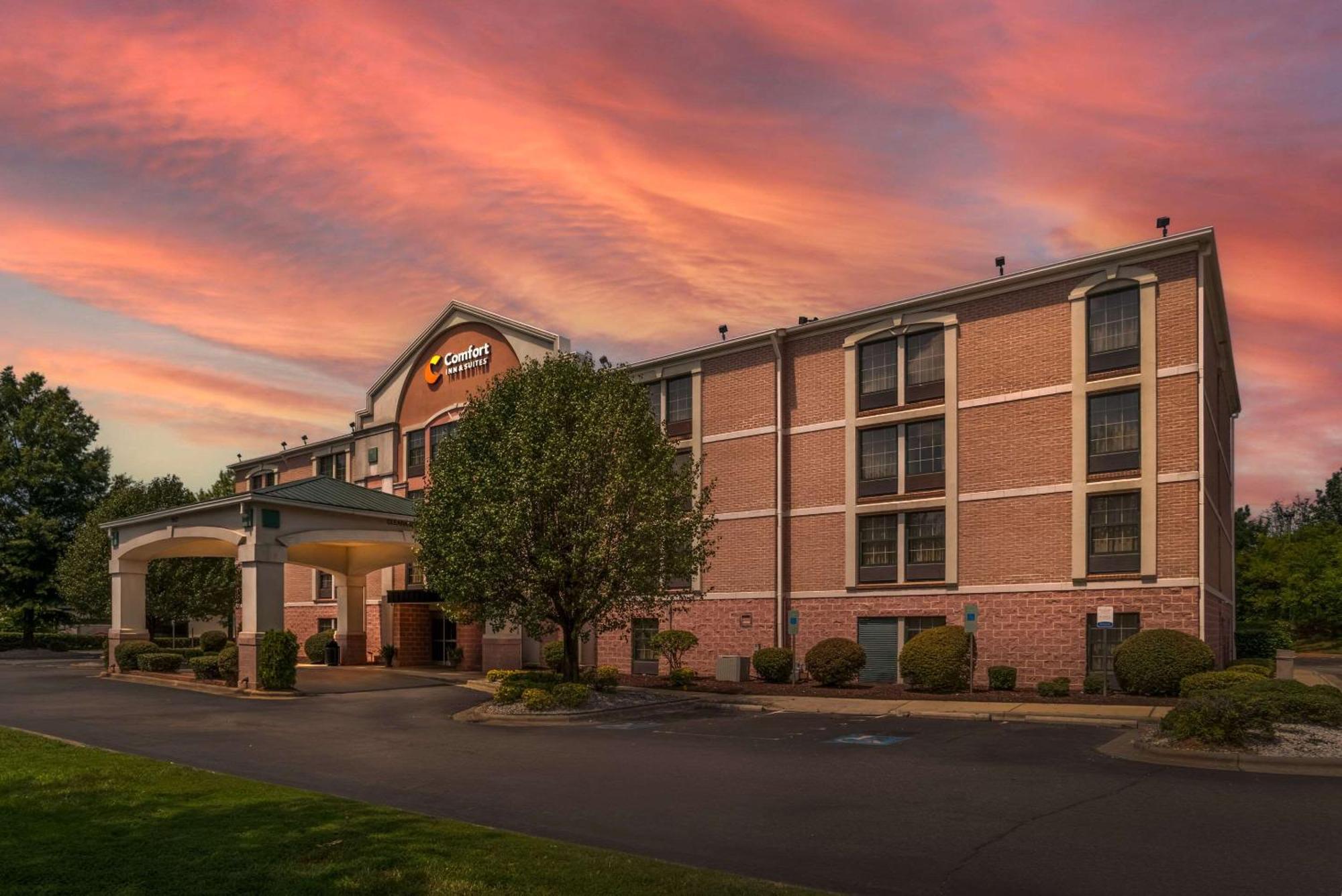 Comfort Inn & Suites Lake Norman Cornelius Exterior foto