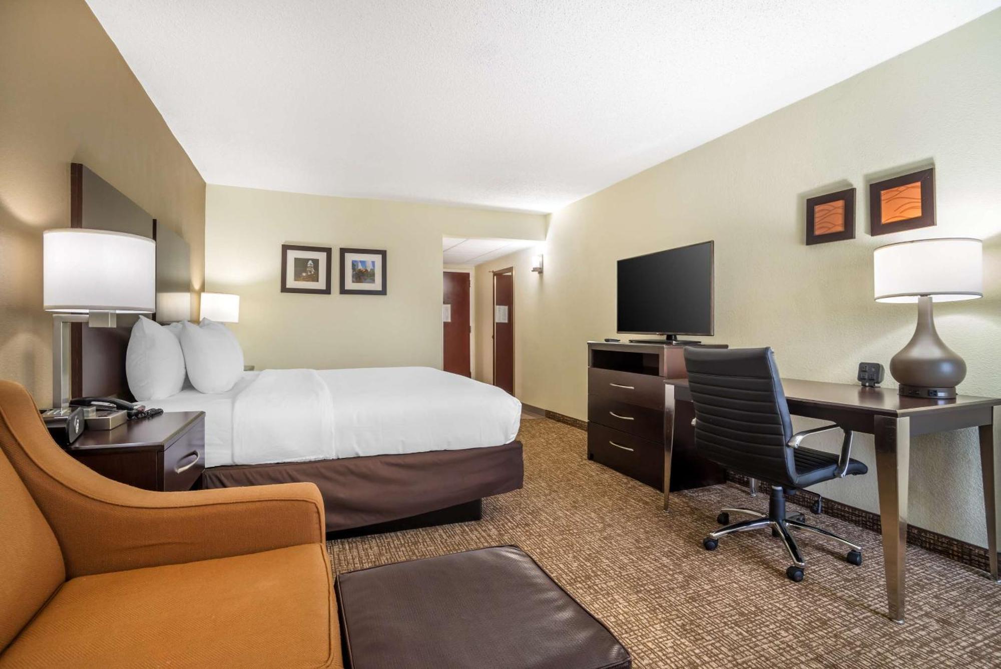 Comfort Inn & Suites Lake Norman Cornelius Exterior foto