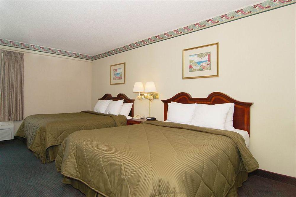 Comfort Inn & Suites Lake Norman Cornelius Exterior foto